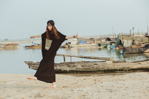 素景/文艺复古超长连衣裙宽松大码刺绣袍子旅行长裙青海湖旅游 - 图0