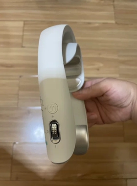 SKG颈椎按摩器K5-2尊贵款脖子肩颈部按摩仪热敷护颈仪脉冲K5三代