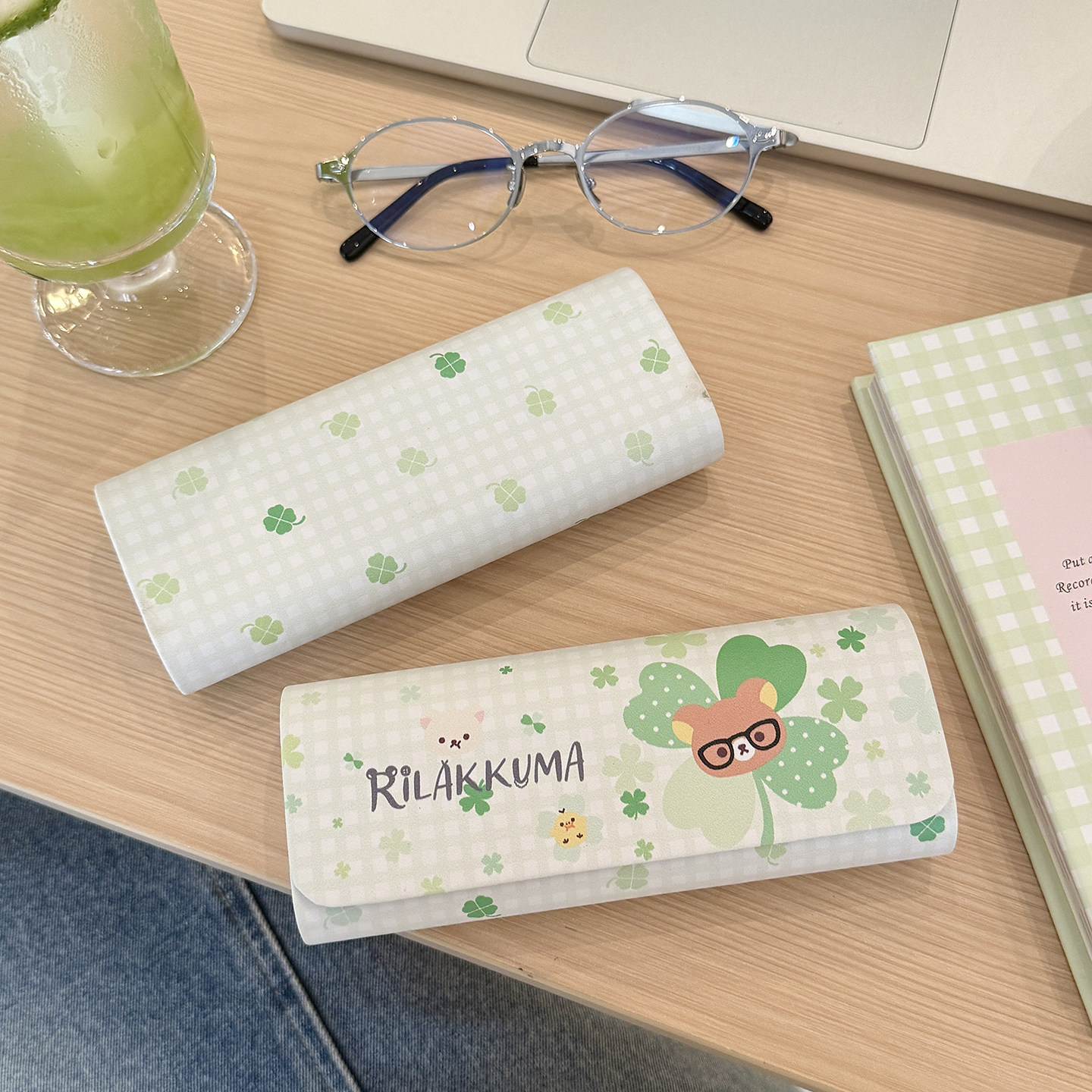 四叶草眼镜盒可爱卡通学生皮质高级便携抗压近视太阳眼睛盒收纳壳,淘宝优惠券,粉丝福利购,淘宝优惠卷