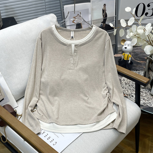 胡子叔大码女装秋冬小排扣正肩假两件T恤胖mm遮肉显瘦内搭打底衫 - 图0