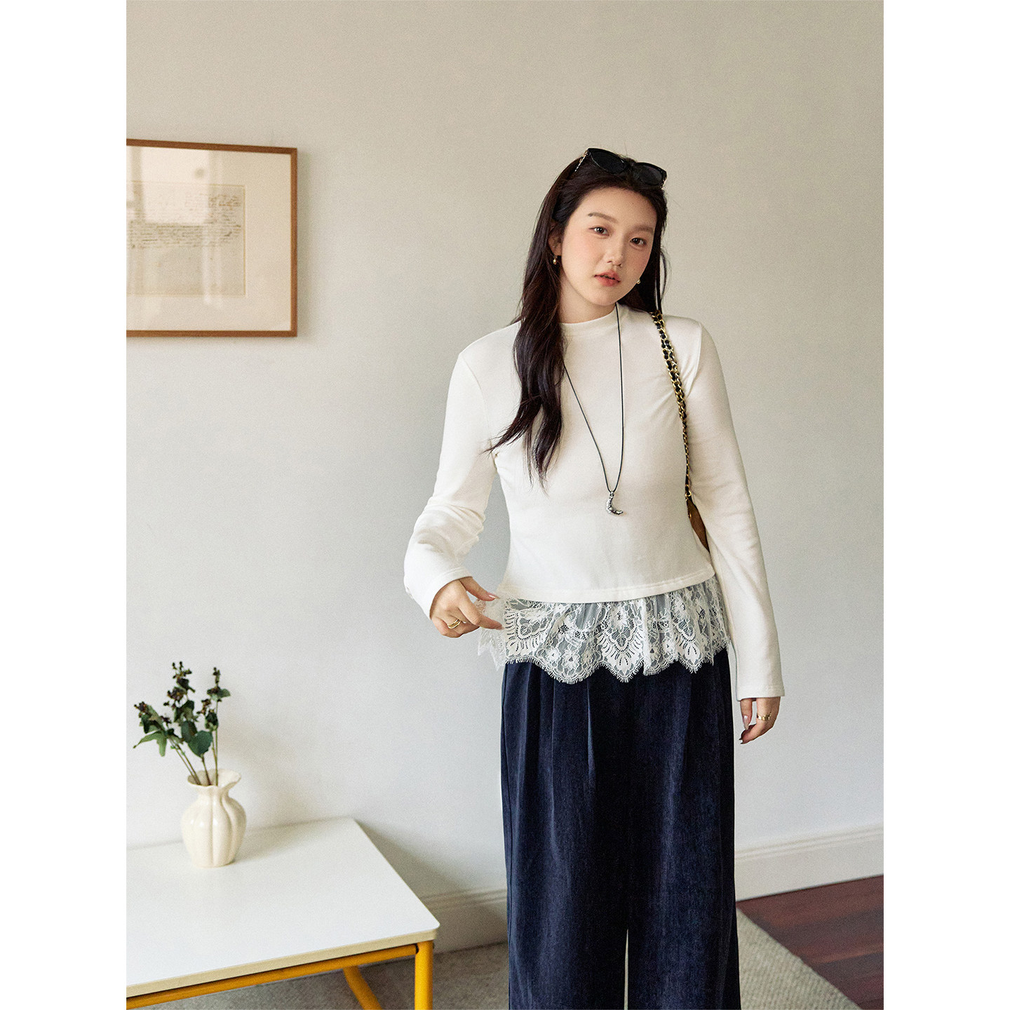 潘不卷大码女装胖mm韩系显瘦秋冬叠穿拼接蕾丝纯白打底衫显瘦上衣,淘宝优惠券,粉丝福利购,淘宝优惠卷