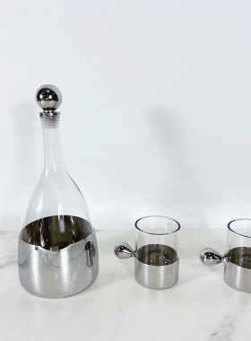 现代样板间玻璃水杯水壶酒具酒杯