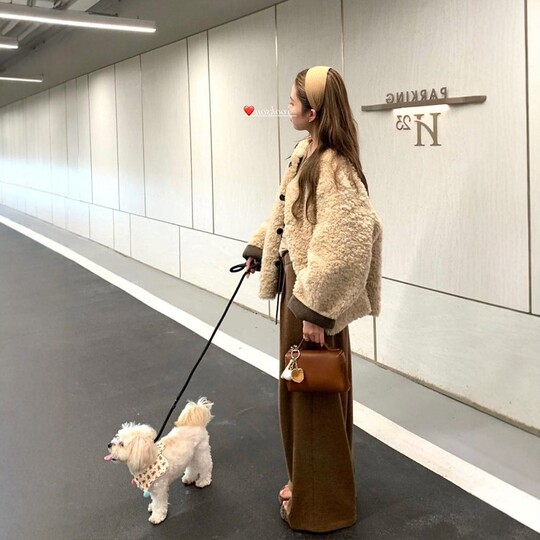 2025冬圆领仿羊羔毛外套女短款加厚羊羔绒皮毛一体宽松皮草毛上衣