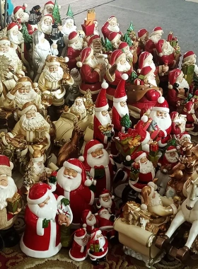 外贸圣诞老人树脂摆件圣诞树灯串