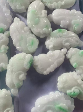 玉阅珠宝男女款翡翠白菜吊坠