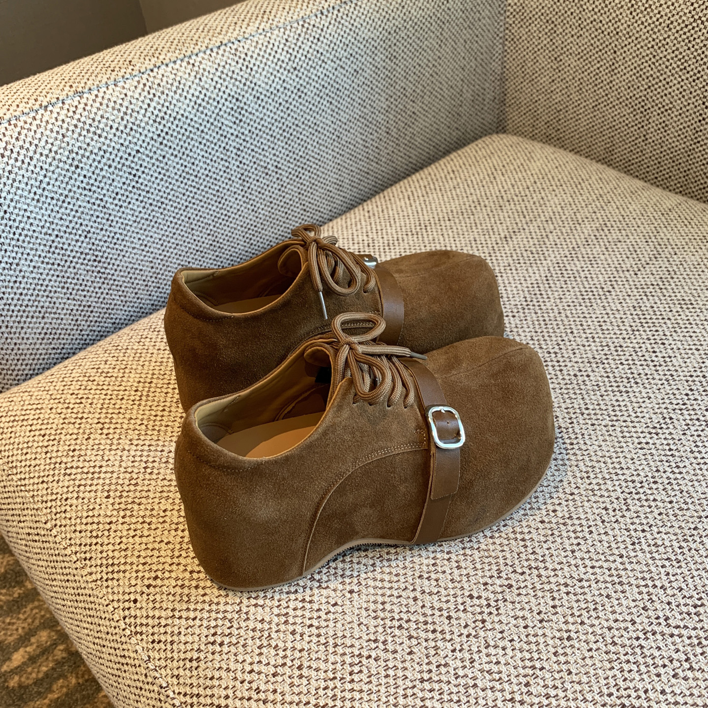 【TFM】内增高6CM~丑萌勃肯鞋女新款厚底皮带扣复古系带休闲潮鞋 - 图0