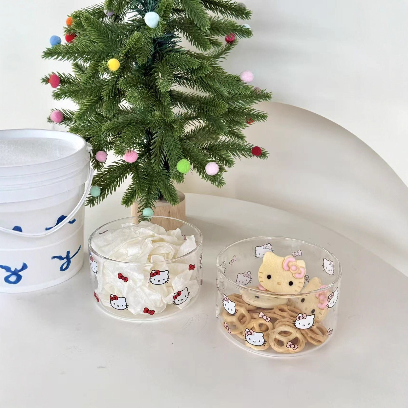 可爱卡通KT猫玻璃碗韩式ins沙拉碗耐高温汤碗可微波炉加热米饭碗