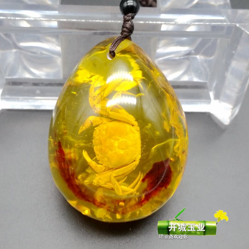 琥珀蜜蜡虫珀吊坠真蝴蝶蚂蚁虫珀昆虫标本人工虫珀挂件吊坠颈饰 琥珀蜜蜡虫珀吊坠真蝴蝶蚂蚁虫珀昆虫标本人工虫珀挂件吊坠颈饰