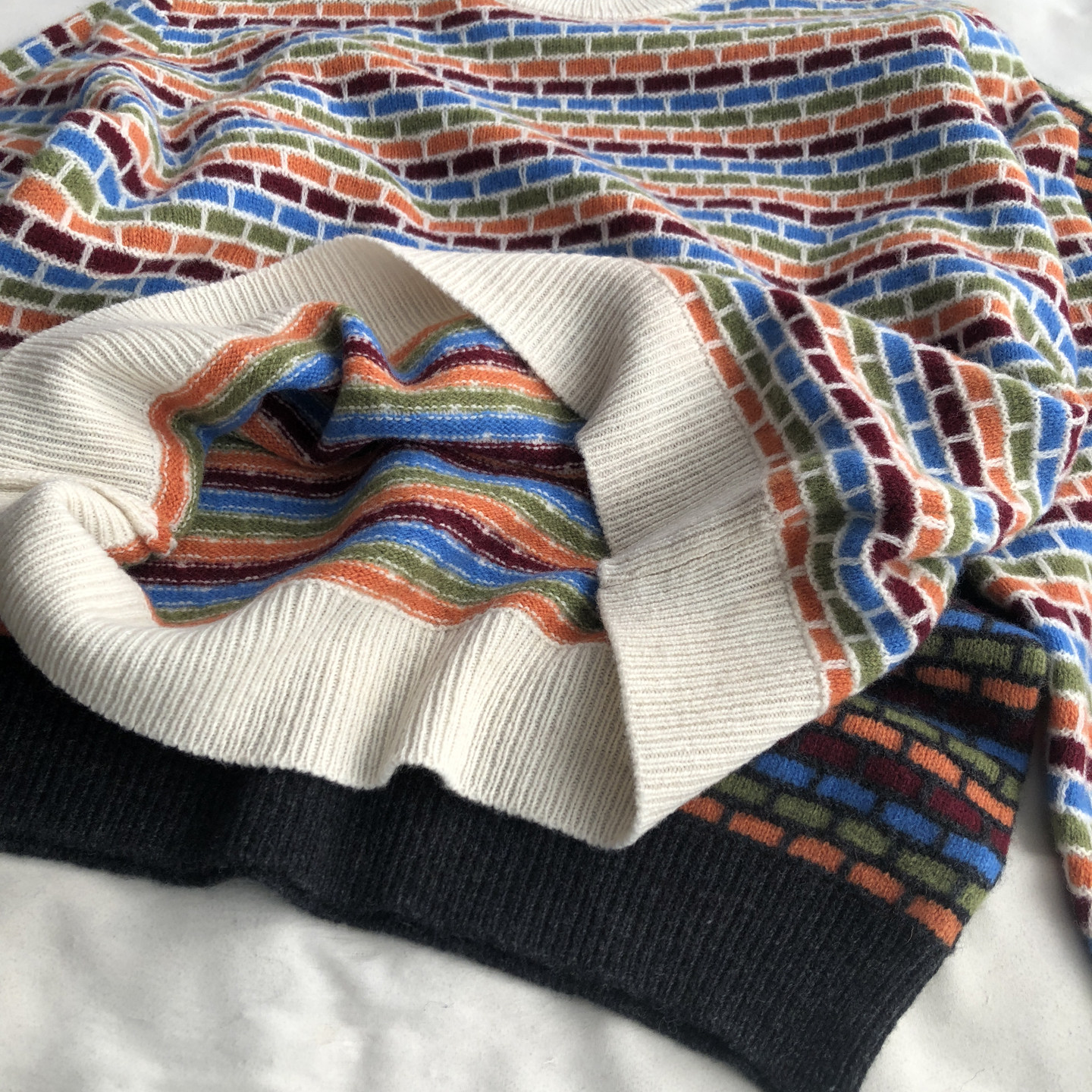 一佰の绵羊毛撞色方块设计感提花圆领套头女毛衣秋冬针织衫上衣,淘宝优惠券,粉丝福利购,淘宝优惠卷