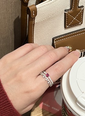 女红刚玉甜美爱心戒指