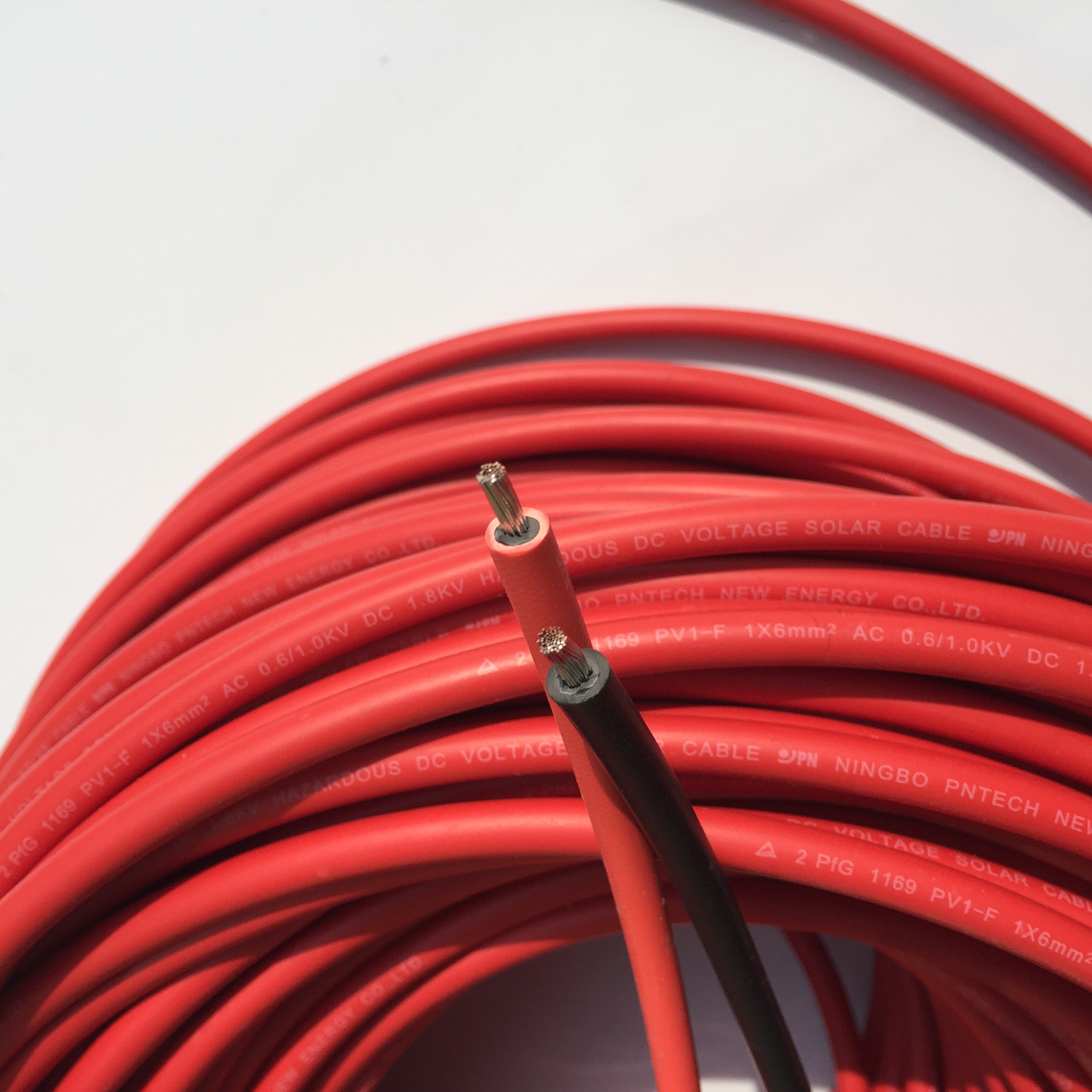 光伏电缆4平方光伏线PVSOLAR直流线缆品恩泰克镀锡铜TUV PV1-F - 图2