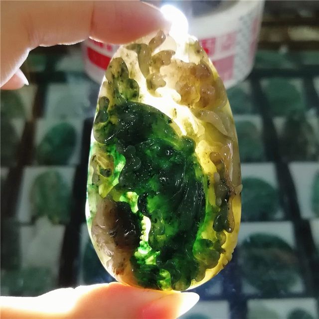 Collection of natural jade, Dushan Jade pendant, lotus fish, Dushan jade pendant, lotus leaf jade pendant, more than one pendant for many years, lotus rhyme, gift certificate