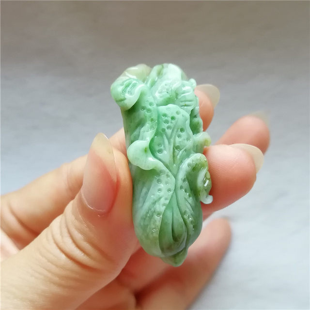 Collection of natural jade, Dushan Jade pendant, Nanyang jade, Dushan jade, cabbage pendant, hundred wealth jade pendant, life wealth jade pendant