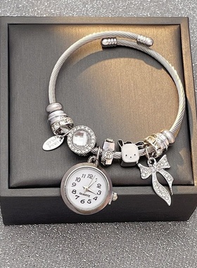 潘家手镯三丽鸥手链时尚表系列开口手环石英表跨境可爱卡通饰品女