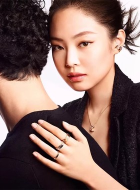 轻奢定制18K玫瑰金项链女小香风coco菱格水冰月项链锁骨链送女友