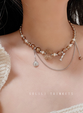 棕色独特设计感甜美小熊毛衣链