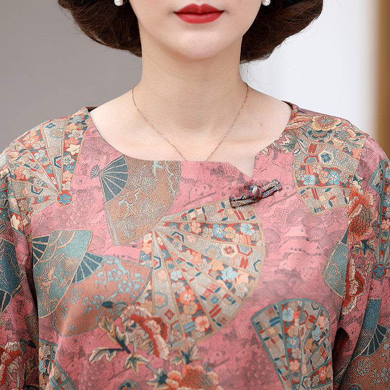  恒源祥羽绒服饰中老年女装