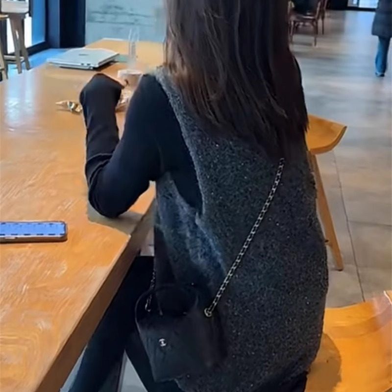 法式简约小香风气质减龄洋气韩版早春新款两件套打底衫搭配马甲裙,淘宝优惠券,粉丝福利购,淘宝优惠卷