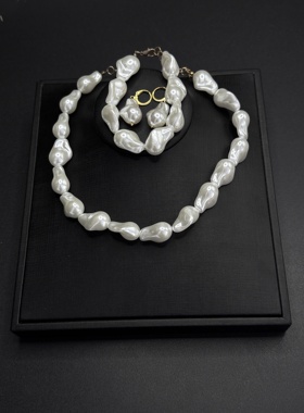 项链女轻奢小众设计感高级气质锁骨链2026新款R22101