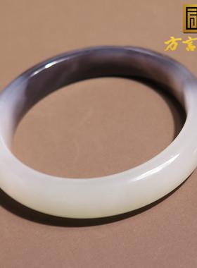 震惊方言和田玉罕见青海老坑料白玉冰底烟紫色55mm一品清廉手镯X5