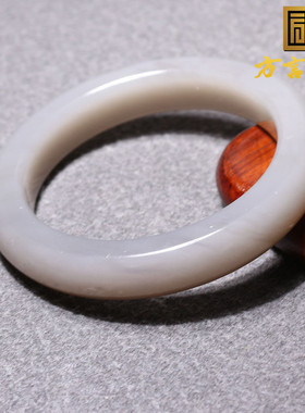 震惊方言品牌和田玉青海老坑料烟灰色温润细腻内径59mm精品手镯O8