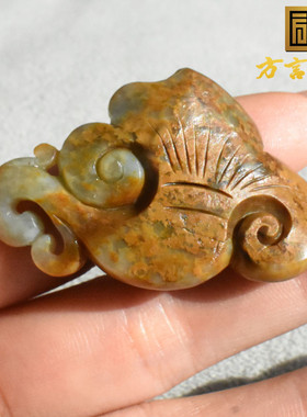 方言品牌和田玉新疆包浆土黄沁皮青白玉大开门籽料灵芝如意挂件R1