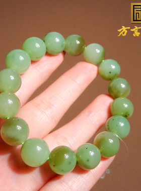 嗨翻天方言和田玉俄罗斯老坑料温润猕猴桃碧玉带糖12mm手串手链A2