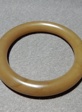 方言和田玉且末红糖玉圆条手镯