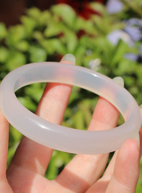 荔枝冻白月光玉髓55mm镶金槟手镯