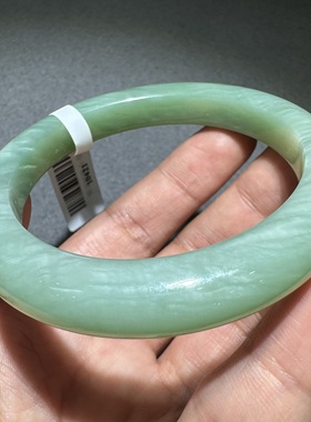 方言巨漏珍品俄料鸭蛋青难得一见特色波浪猫意境碧玉57mm手镯S8