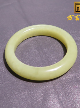 惊呆了方言和田玉精品收藏级新疆且末黄口料细腻细腻卡53mm手镯X5