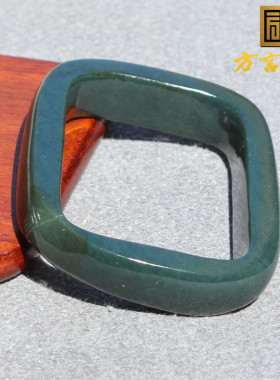 惊呆了方言品牌和田玉新疆细料细腻黑青玉籽料内径57mm精品手镯O8