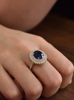 4克拉人造皇家蓝s925纯银戒指