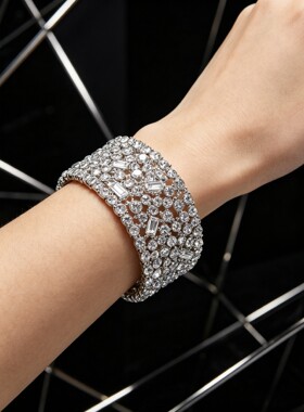 【UR CHOICE】GENUINE●美国I.N.C正品闪亮满钻弹力绳宽版手镯