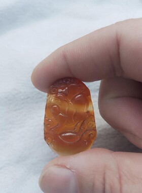 蛇年吊坠送绳阜新本地红玛瑙十二生肖项链吊坠属牛马羊猪生肖项链
