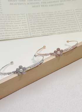 几何形花朵镶钻锆石开口手镯小众款手环轻奢甜美少女心手饰批发