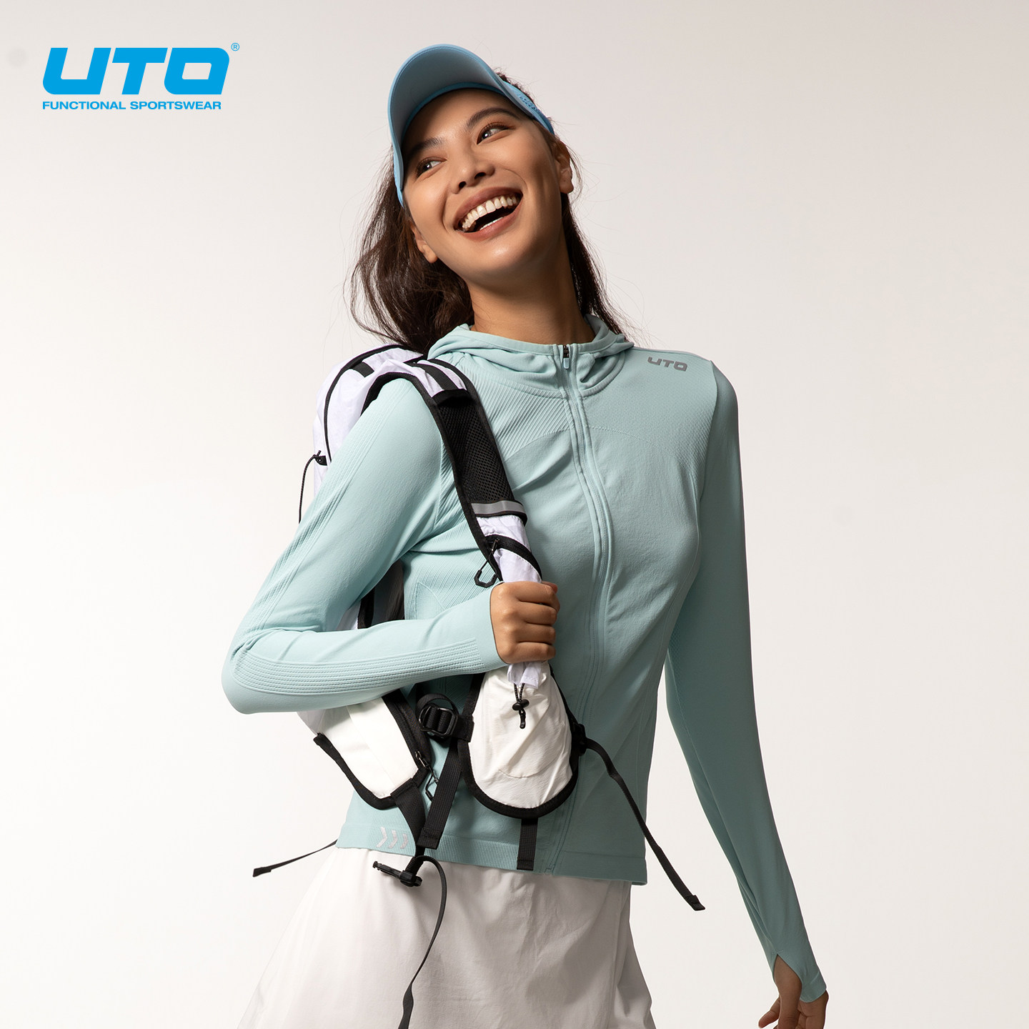 UTO向峰系列女士运动外套户外跑步连帽衫登山徒步排汗拉链长袖,淘宝优惠券,粉丝福利购,淘宝优惠卷