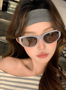 2026小红书复古港风紫色太阳镜女