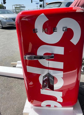 现货 Supreme/SMEG Mini Refrigerator 意大利迷你冰箱