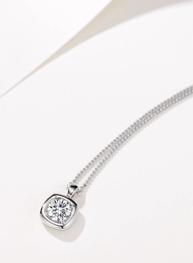 简约光金单钻项链吐司正方形1克拉高级感轻奢百搭925纯银镀金项链