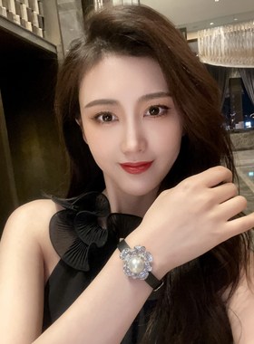 牡丹花珍珠腕带+胸针两戴款