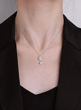 闪亮s925纯银侧边蝴蝶起舞莫桑石项链小众设计感清冷风时尚锁骨链