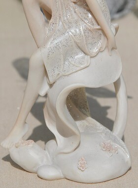 树脂摆件欧式花仙子天使摆件结婚