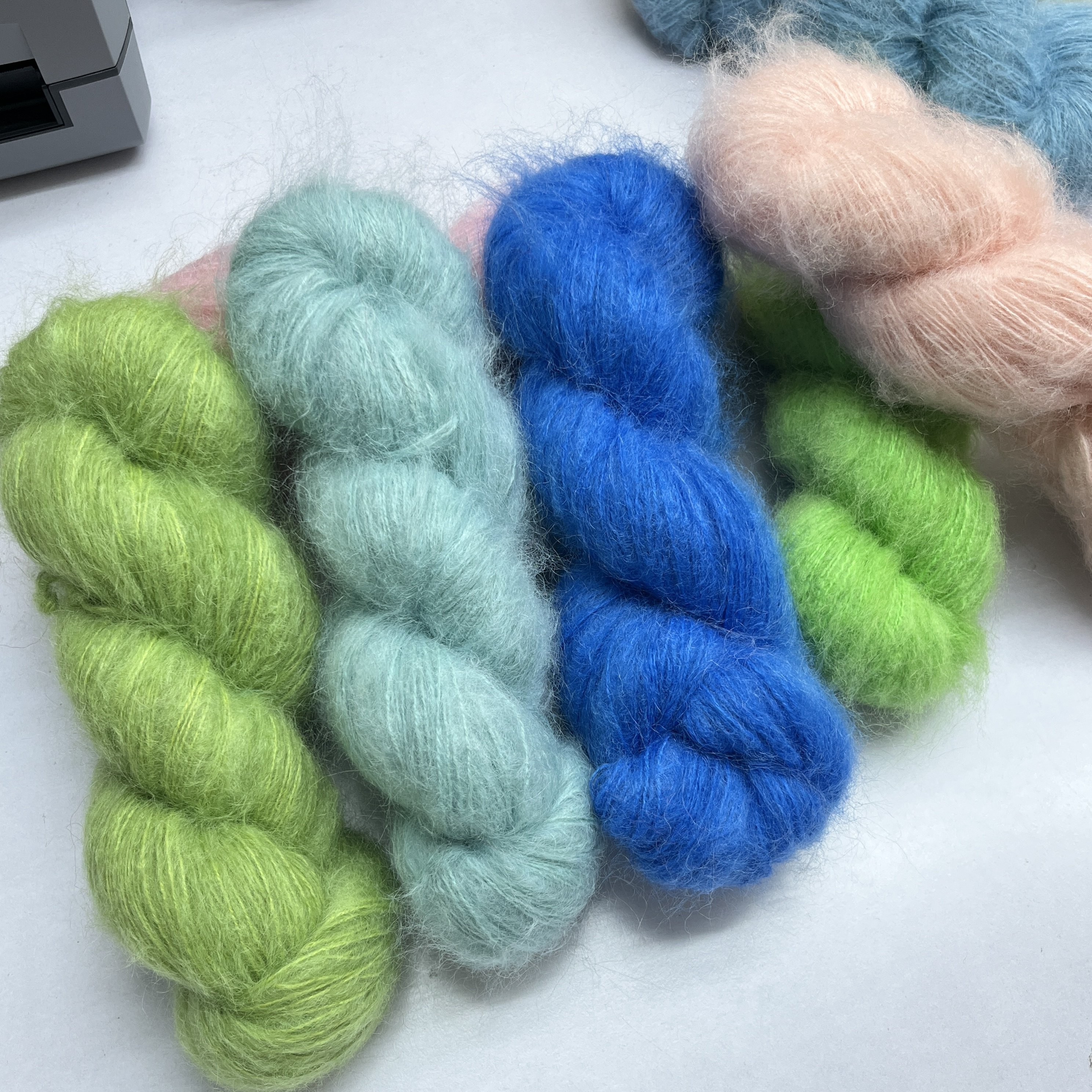 瑞士高奢超细幼马海柔软亲肤采用南非顶奢级马海毛衣围巾手织diy,淘宝优惠券,粉丝福利购,淘宝优惠卷