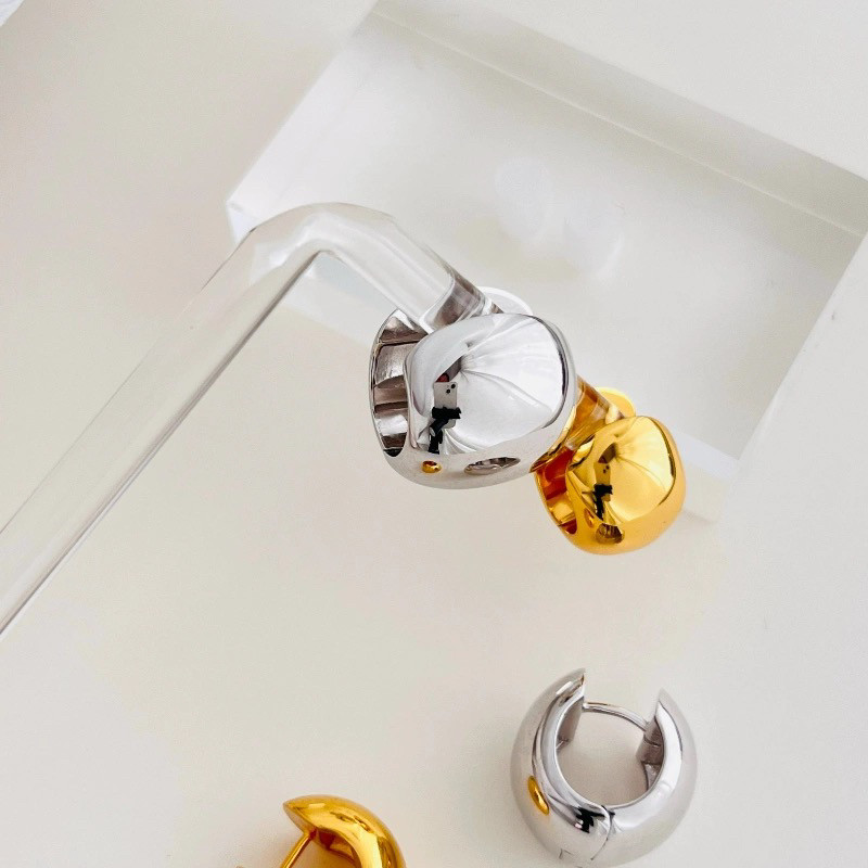 小众设计师通体S925纯银镀铑金光面耳环简约百搭时尚轻奢小众耳环,淘宝优惠券,粉丝福利购,淘宝优惠卷