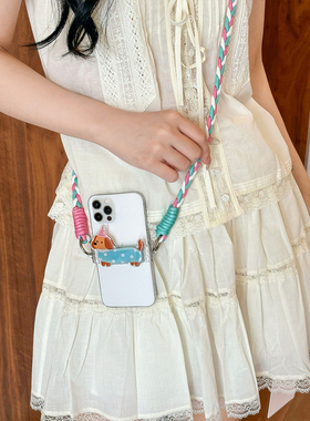 可爱卡通斜跨背带手机壳女旅游出行便携防丢防摔手机背夹挂绳项链