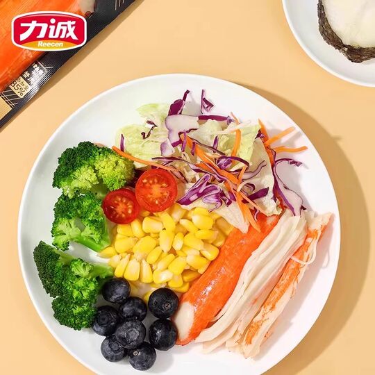 Licheng 70г нежирные крабовые палочки, приготовленные на пару, с сосновыми листьями и измельченными крабовыми палочками, готовые к употреблению после открытия упаковки