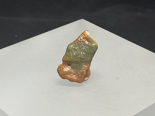 新疆黑山玛瑙完整吊坠俏色尺寸23*14*11mm - 图3