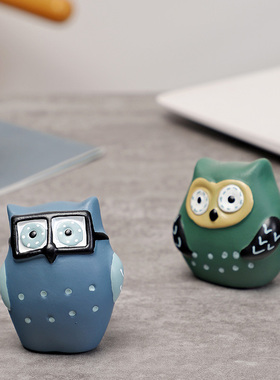 可爱猫头鹰小摆件家居饰品创意陶瓷招财摆件桌面酒柜装饰生日礼物