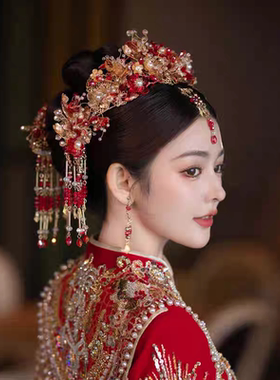 出租新娘头饰中式古风秀禾结婚发冠金红色前后冠琉璃花眉心坠发饰